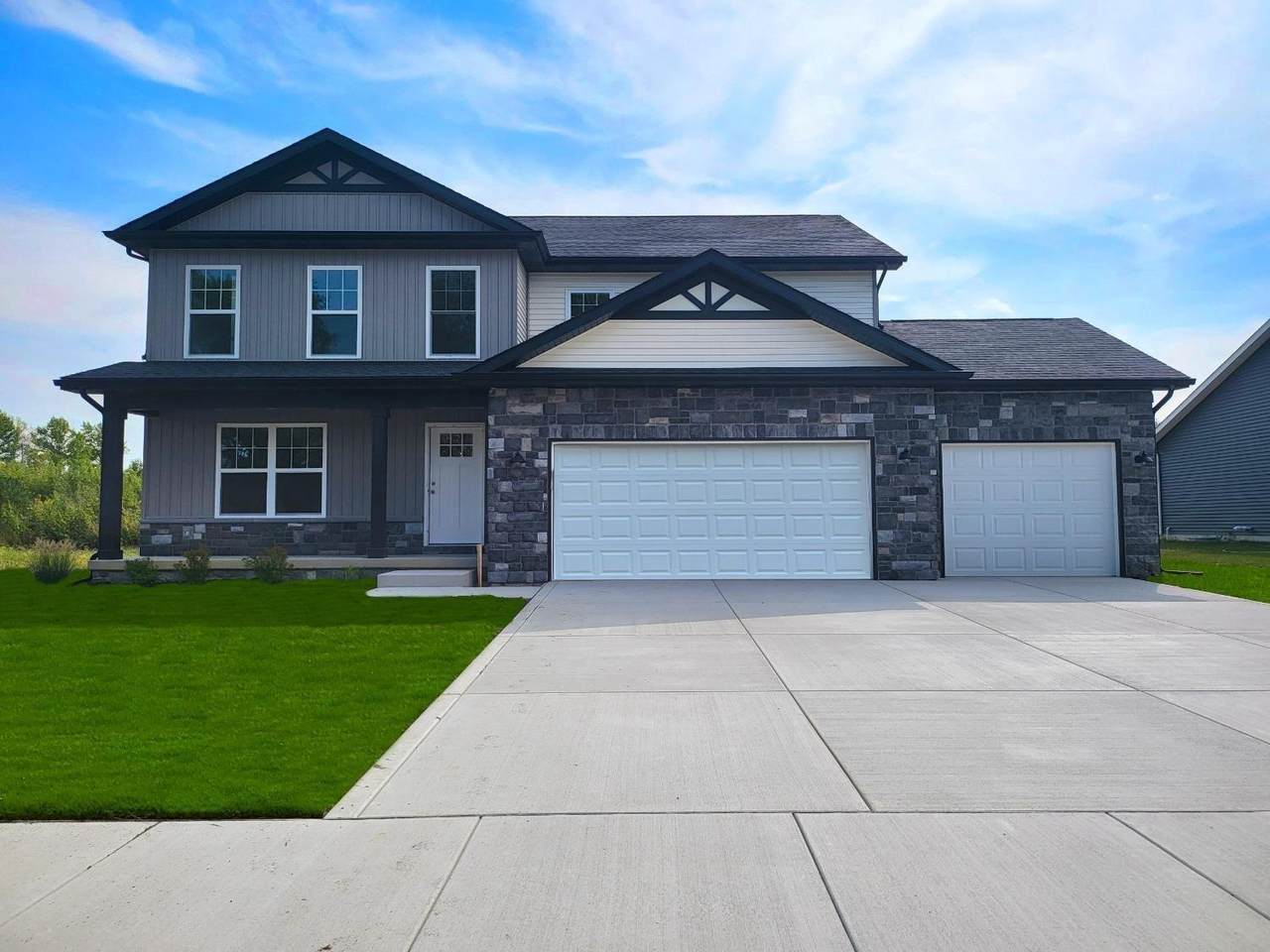 4932 Pamela Lane - Photo 1