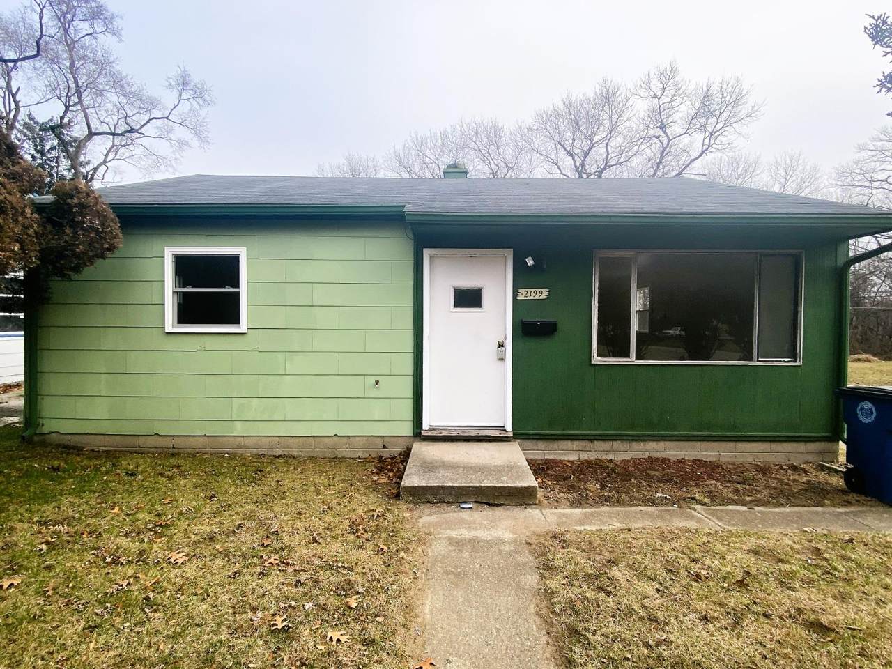 2199 Wells Street - Photo 1