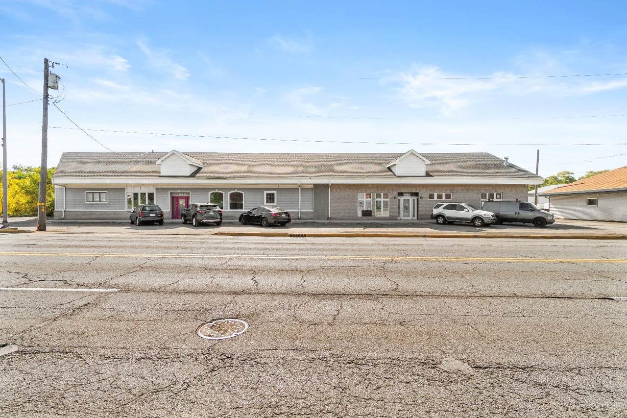 1010 165th Street - Photo 1