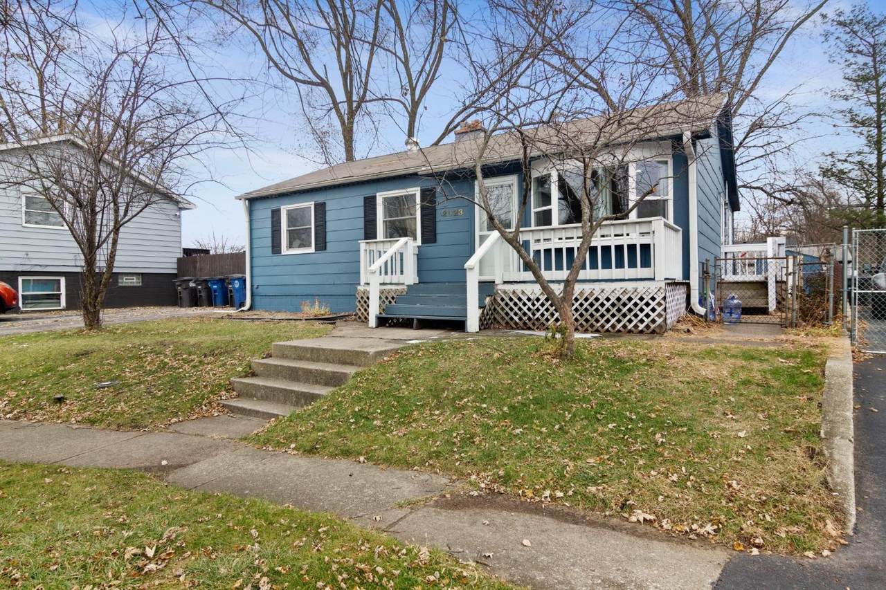2023 Vermillion Court - Photo 1