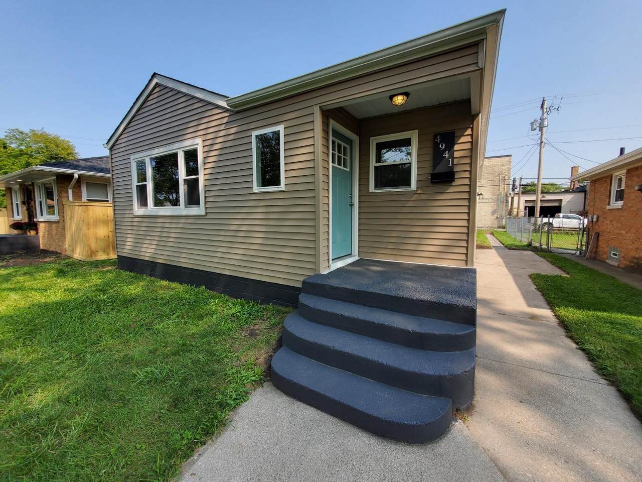 4941 Washington Street - Photo 1