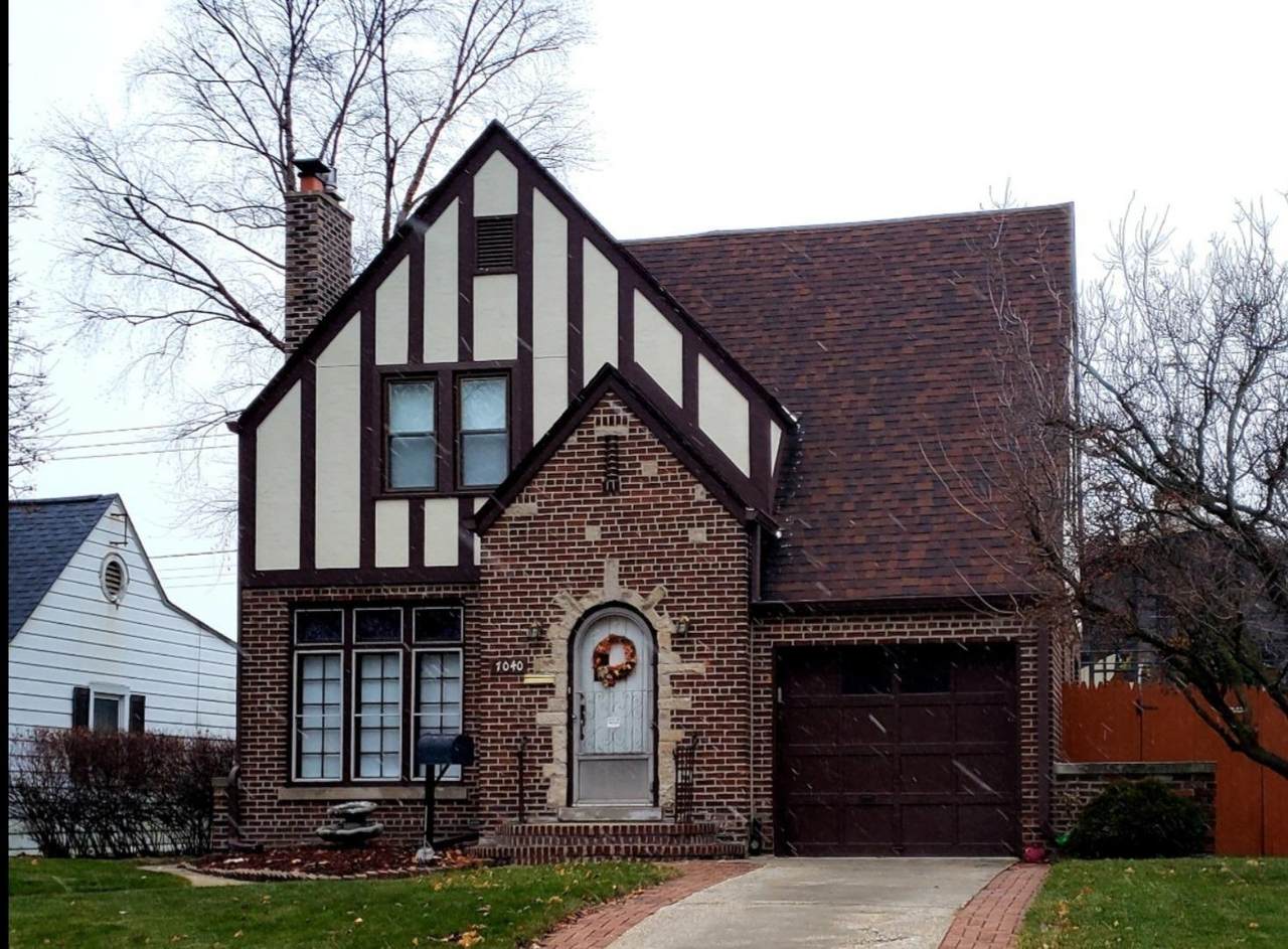 7040 Olcott Avenue - Photo 1