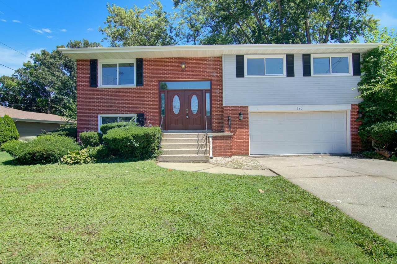 940 Ridge Street - Photo 1