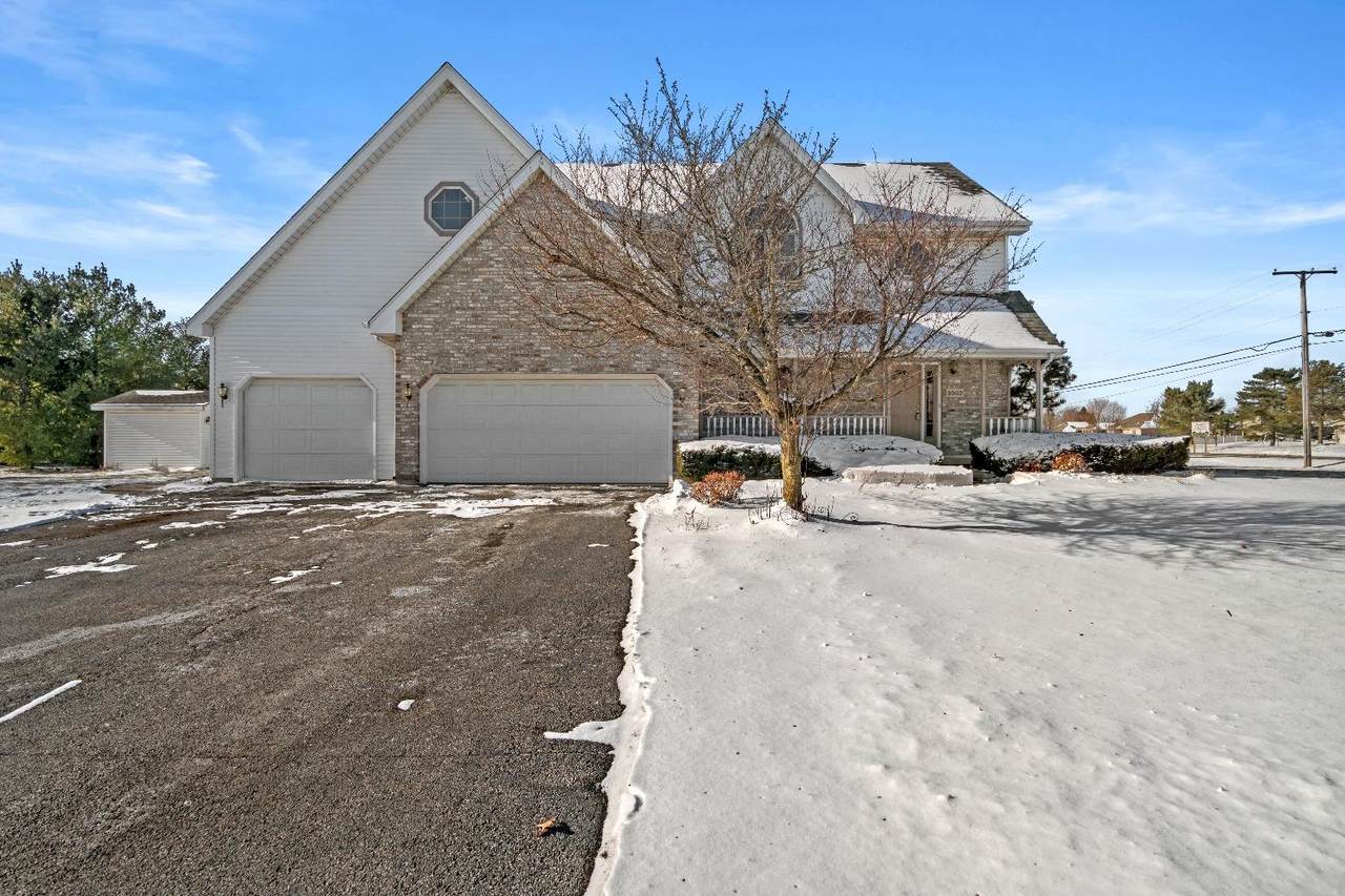 9302 Mallard Lane - Photo 1