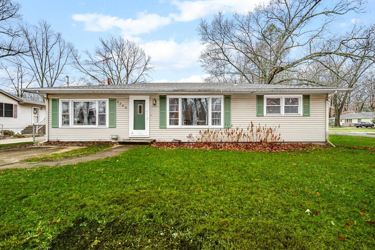5703 Evergreen Avenue - Photo 1