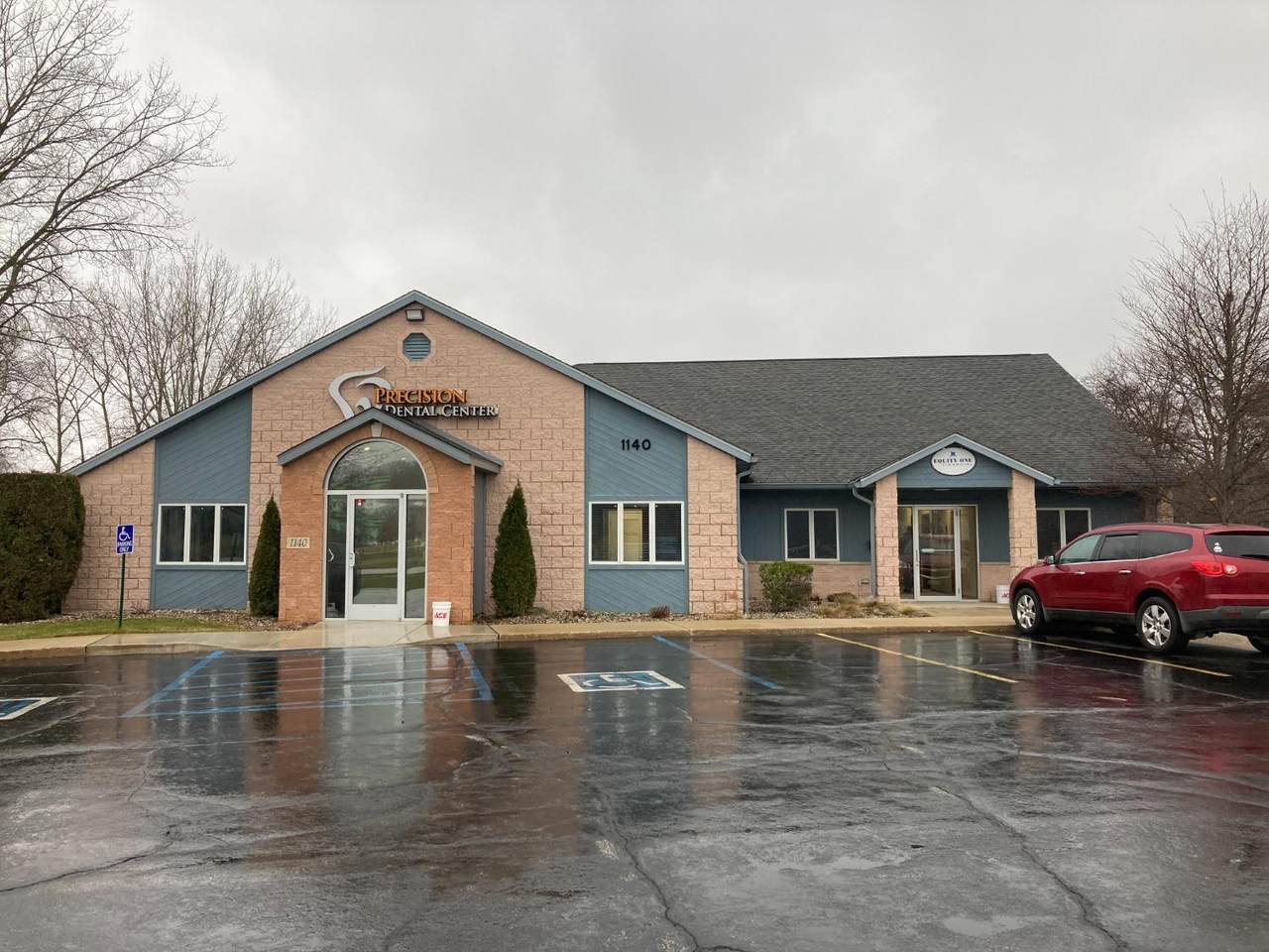 1140 Calumet Road - Photo 1