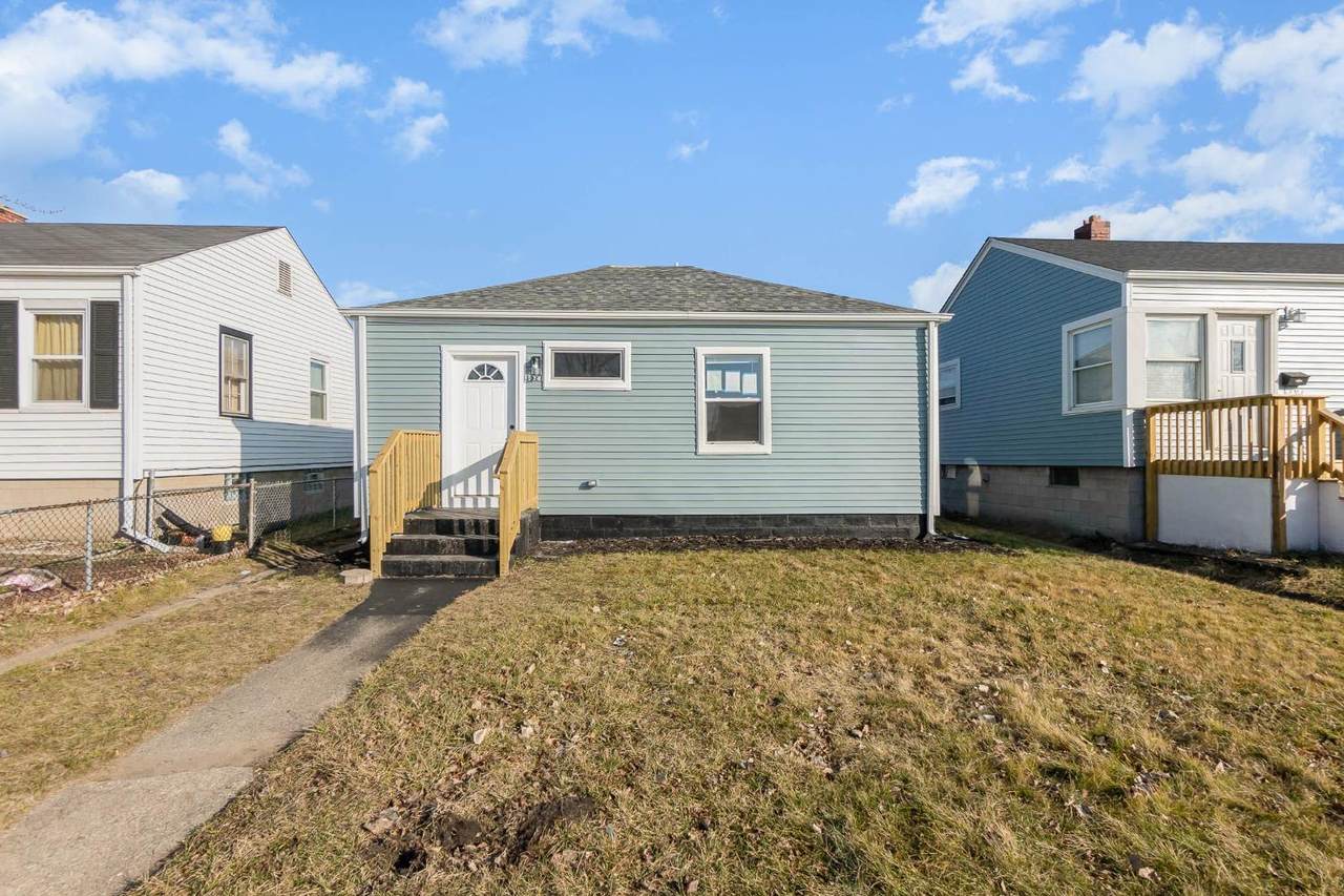 1521 Truman Street - Photo 1