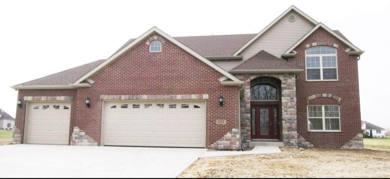 766 Cirque Drive - Photo 1