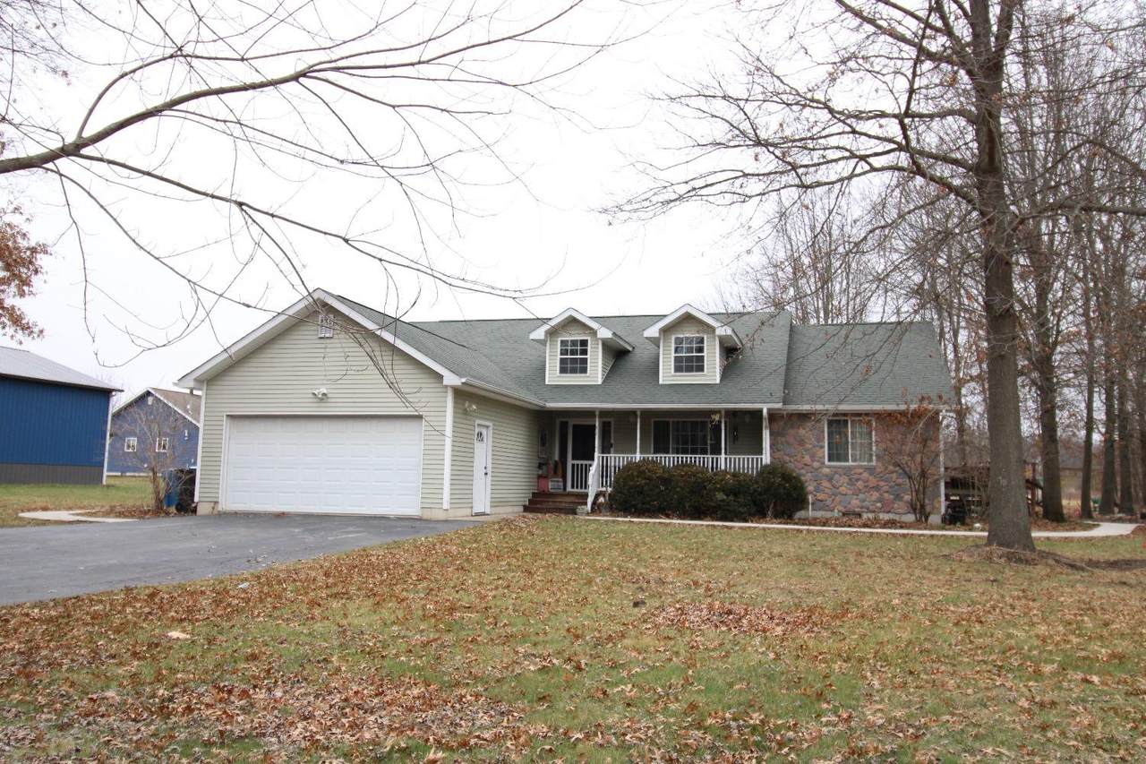 6650 Lakewinds Boulevard - Photo 1