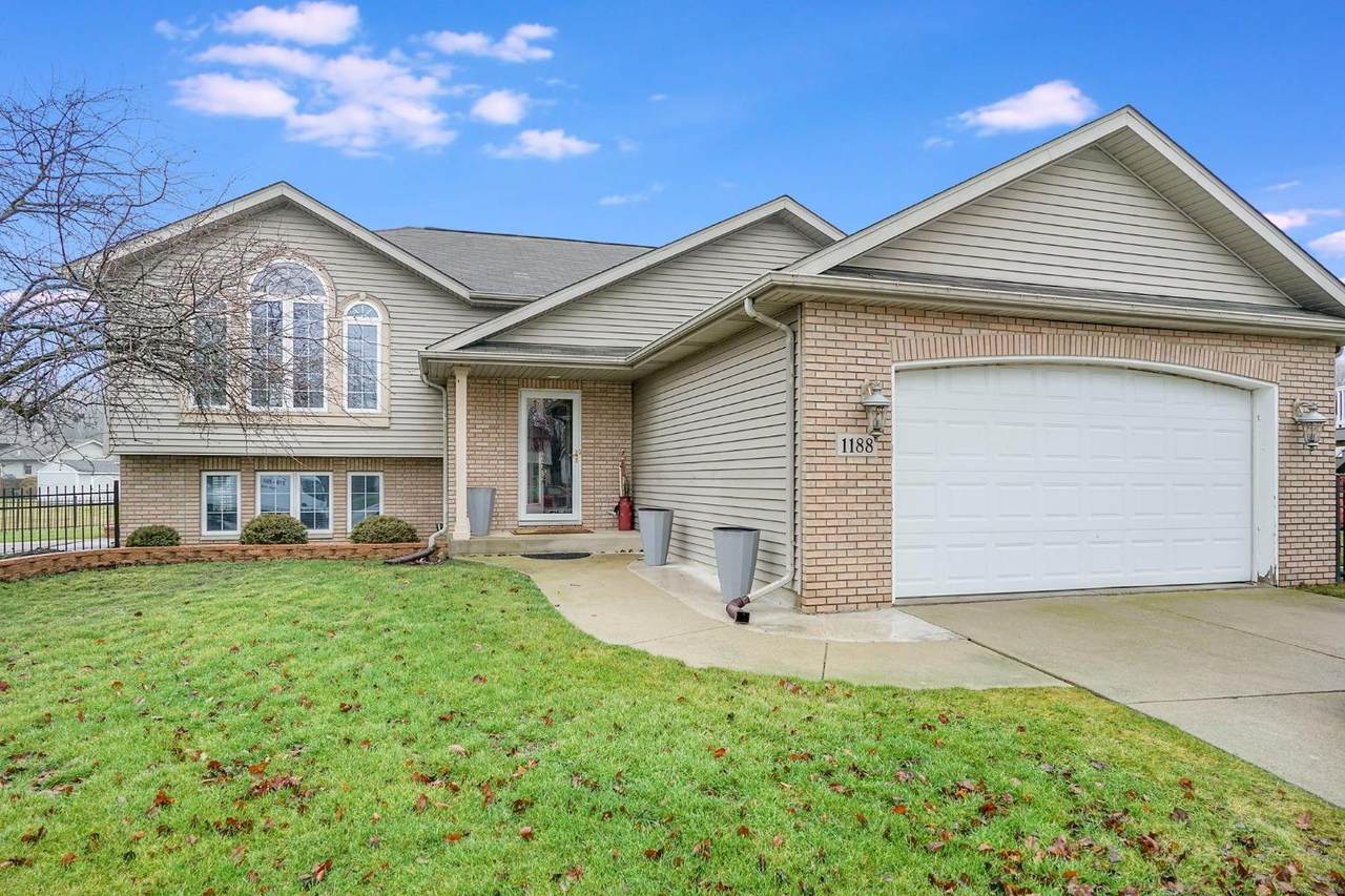 1188 Independence Drive - Photo 1