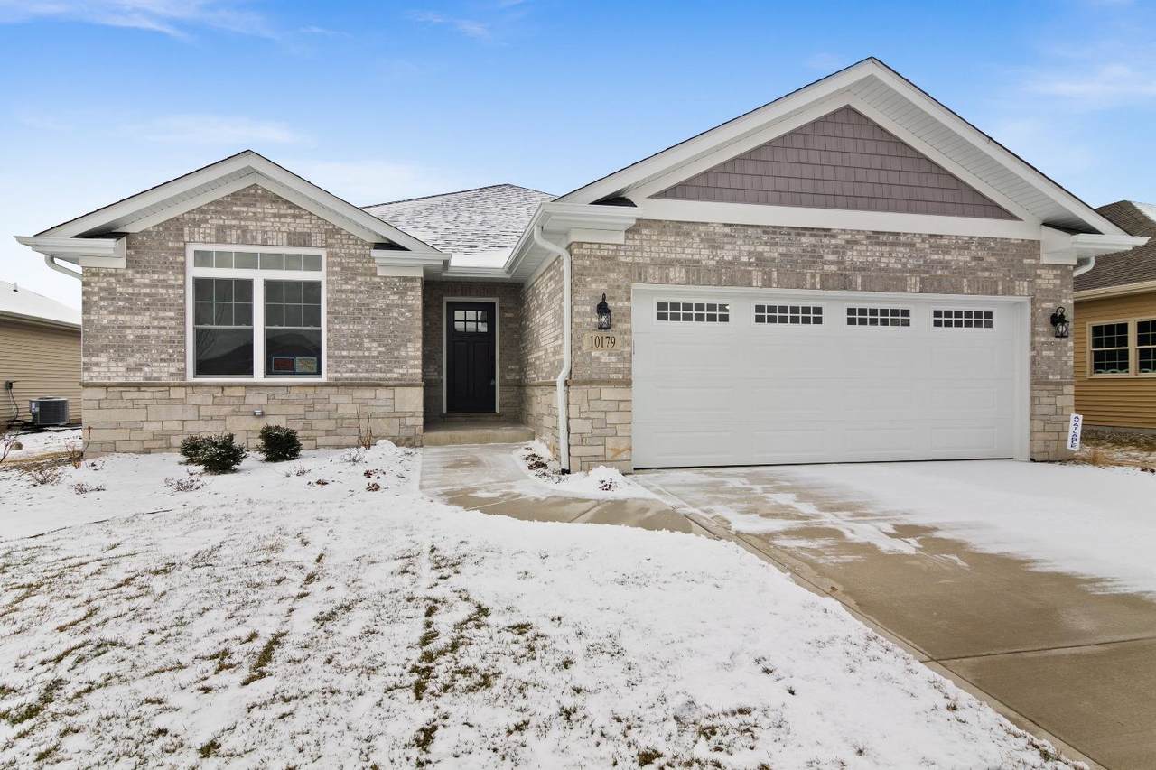 13942 Blue Sky Court - Photo 1