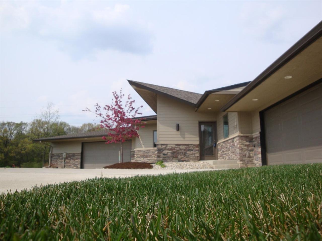 2981 Palmer Avenue - Photo 1