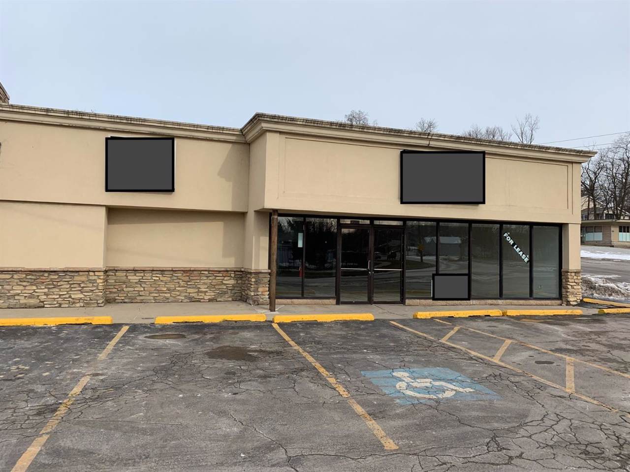 7208 132 Avenue - Photo 1