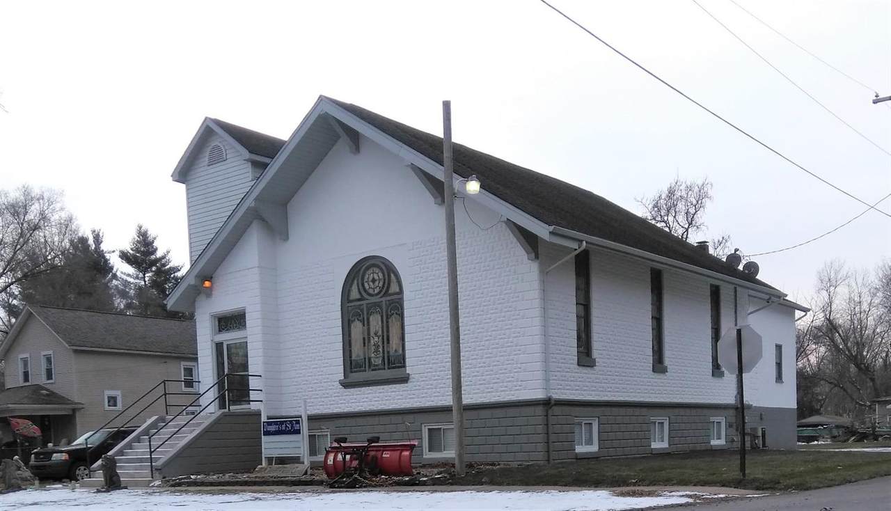 23204 Pierce Street - Photo 1