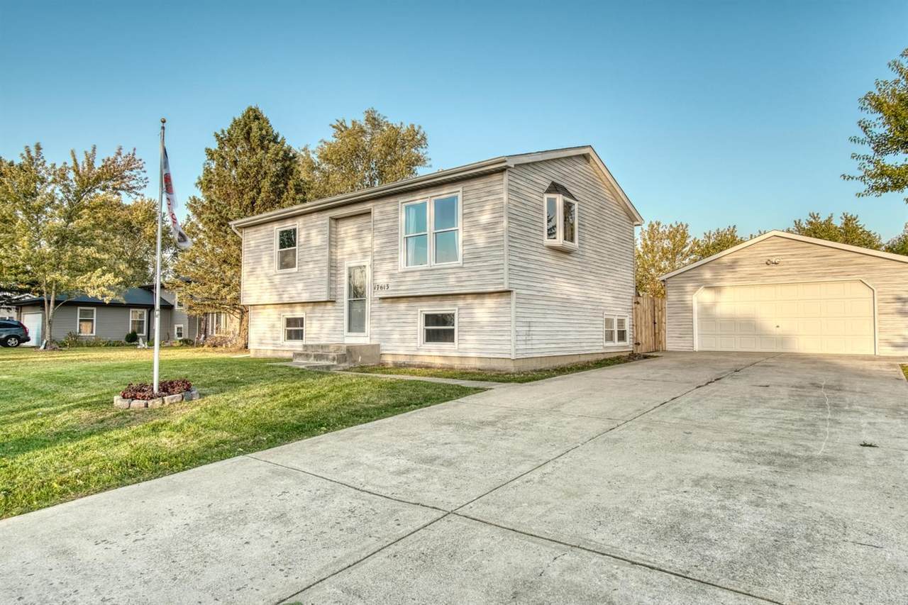 17613 Merlin Drive - Photo 1