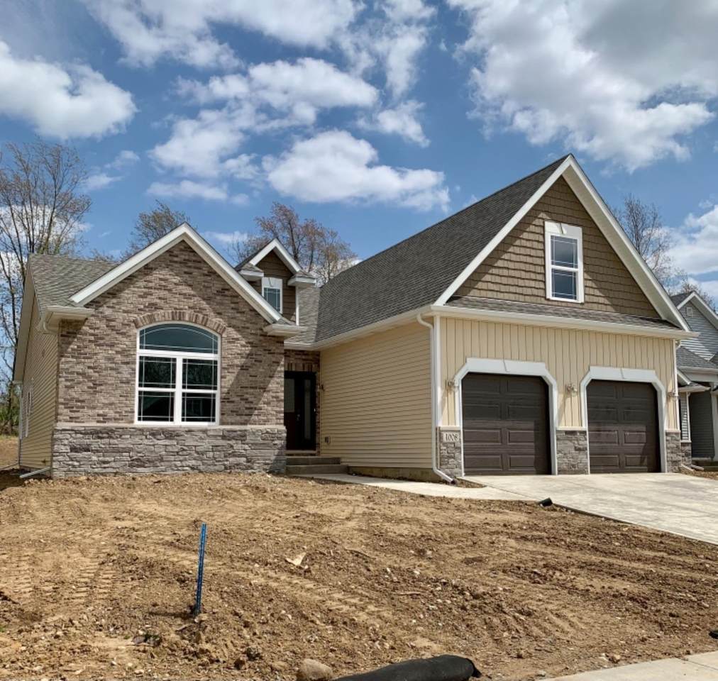 4008 Crown Drive - Photo 1