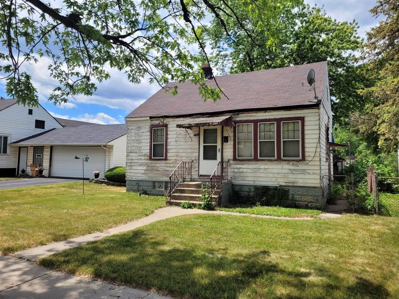 1750 Ellsworth Street - Photo 1