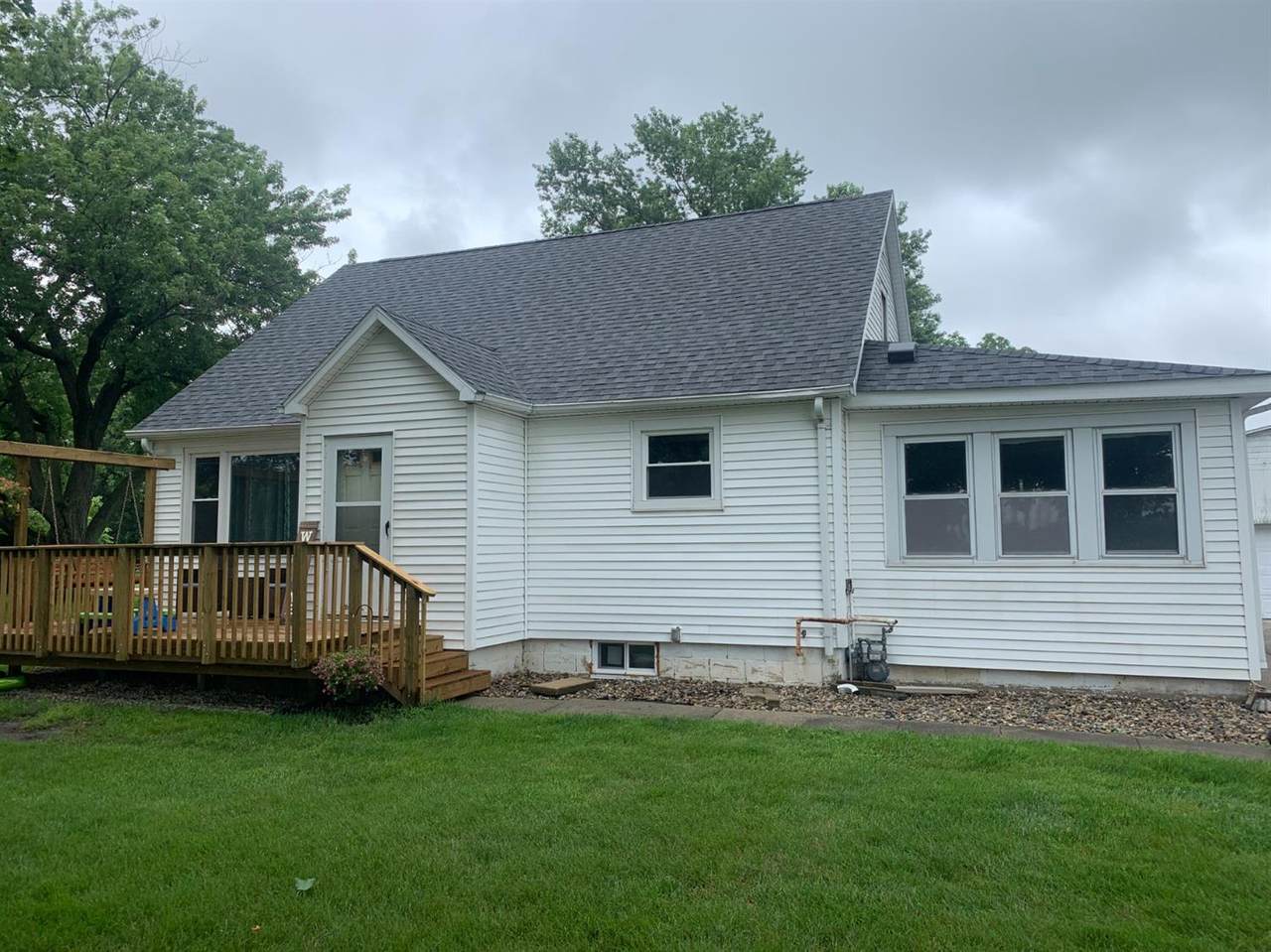 1621 Us 35 - Photo 1