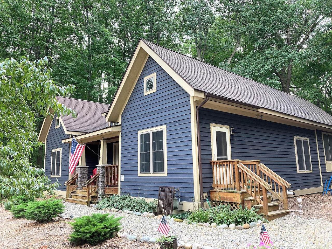55 Magnolia Trail - Photo 1