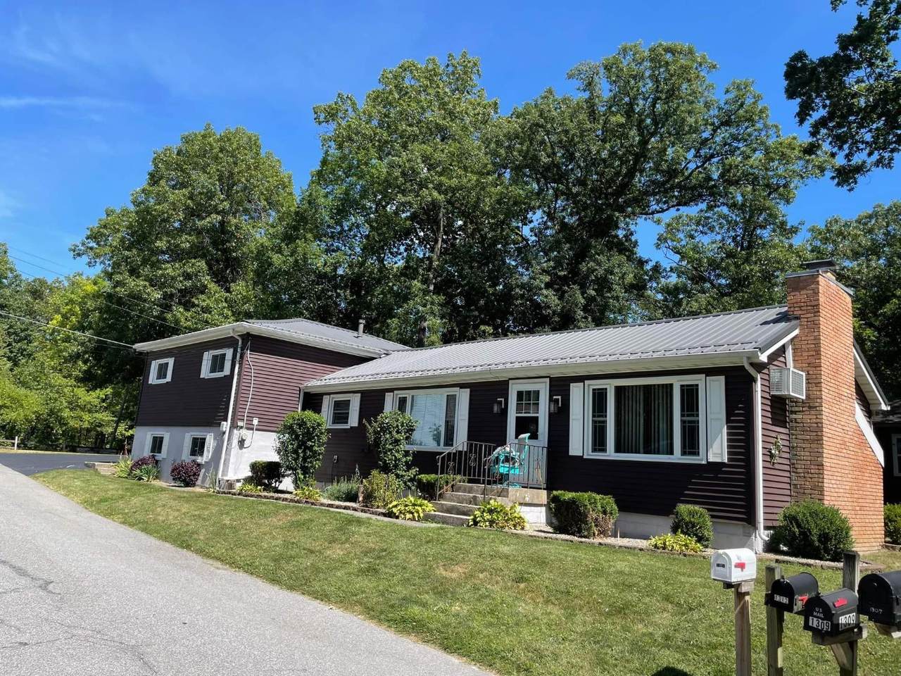 4206 Sumac Road - Photo 1