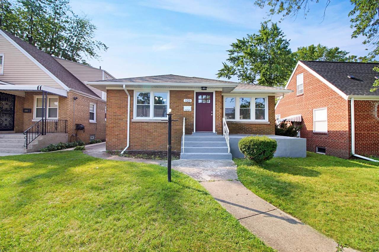123 49th Avenue - Photo 1