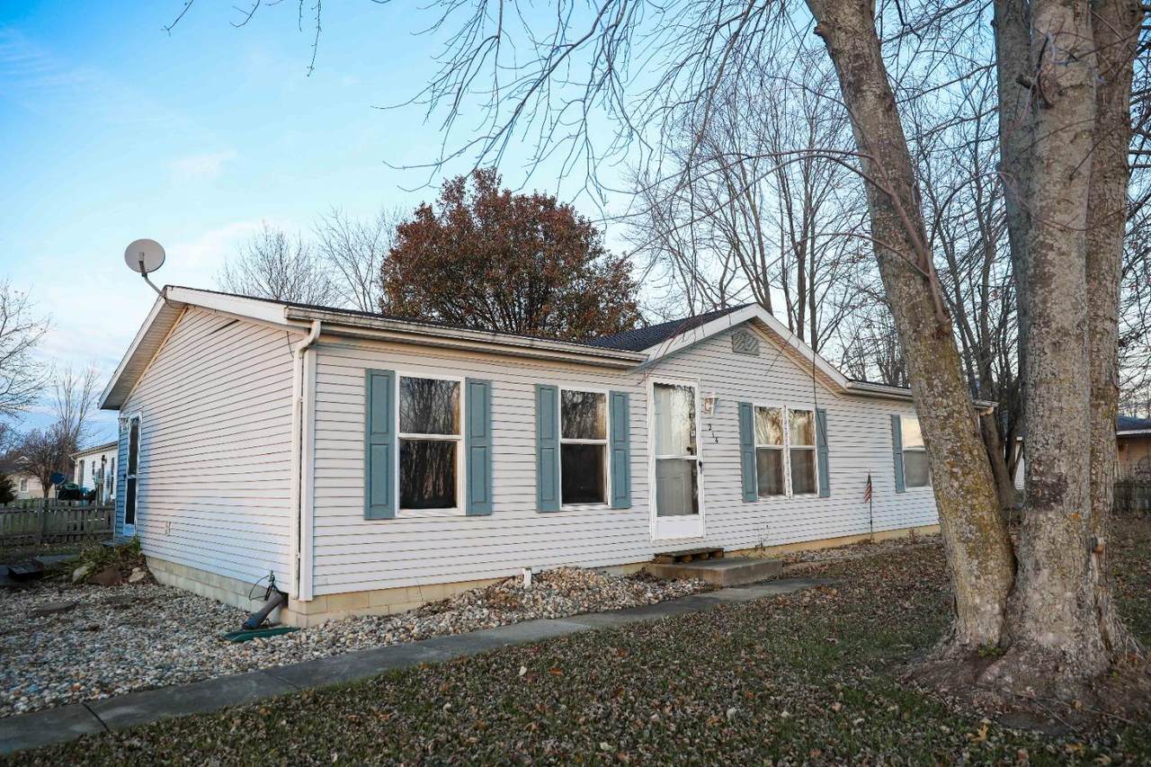 214 Prevo Street - Photo 1