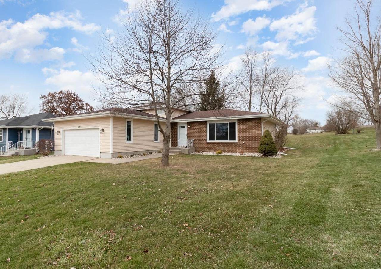 1237 Brandywine Road - Photo 1