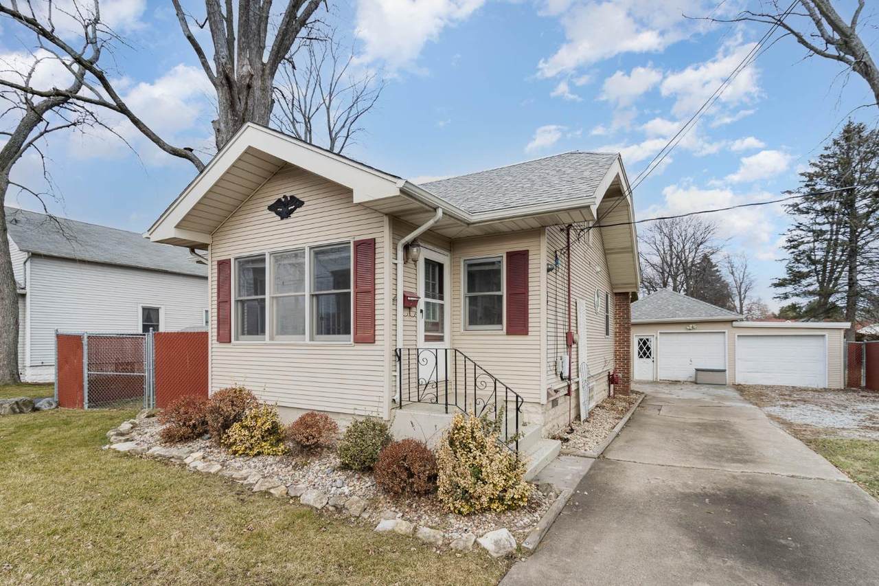 221 Fagen Street - Photo 1