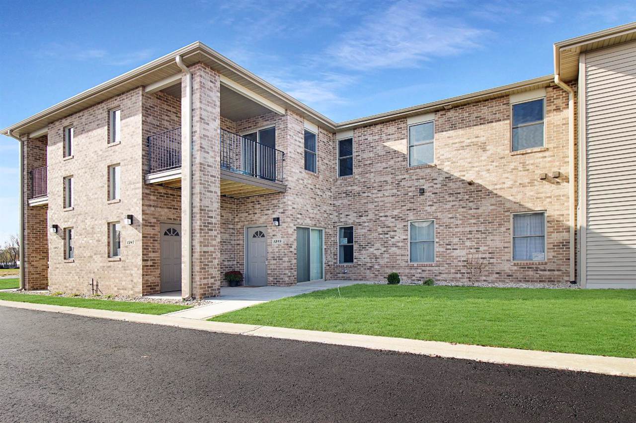 1341 Prairie Drive - Photo 1