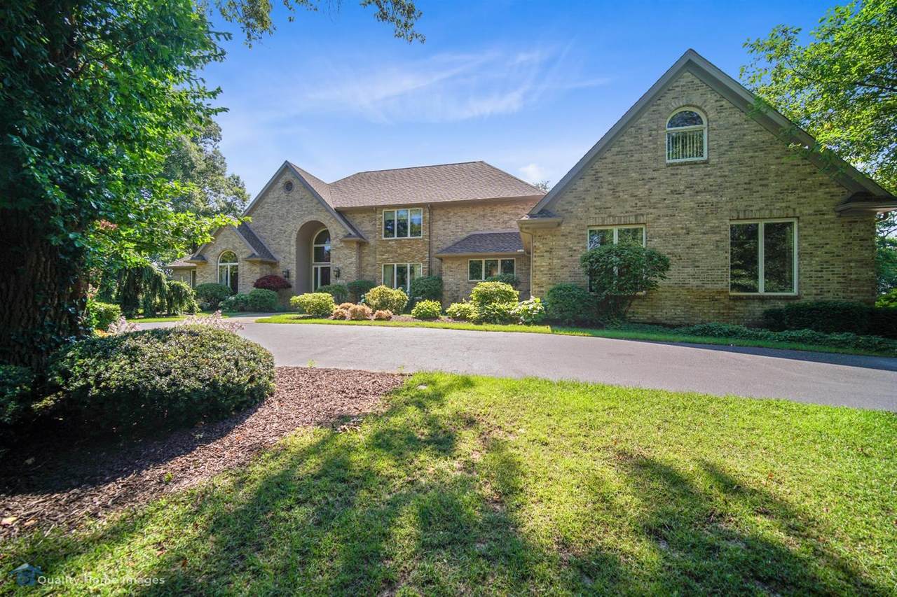 6654 Ridgeview Drive - Photo 1