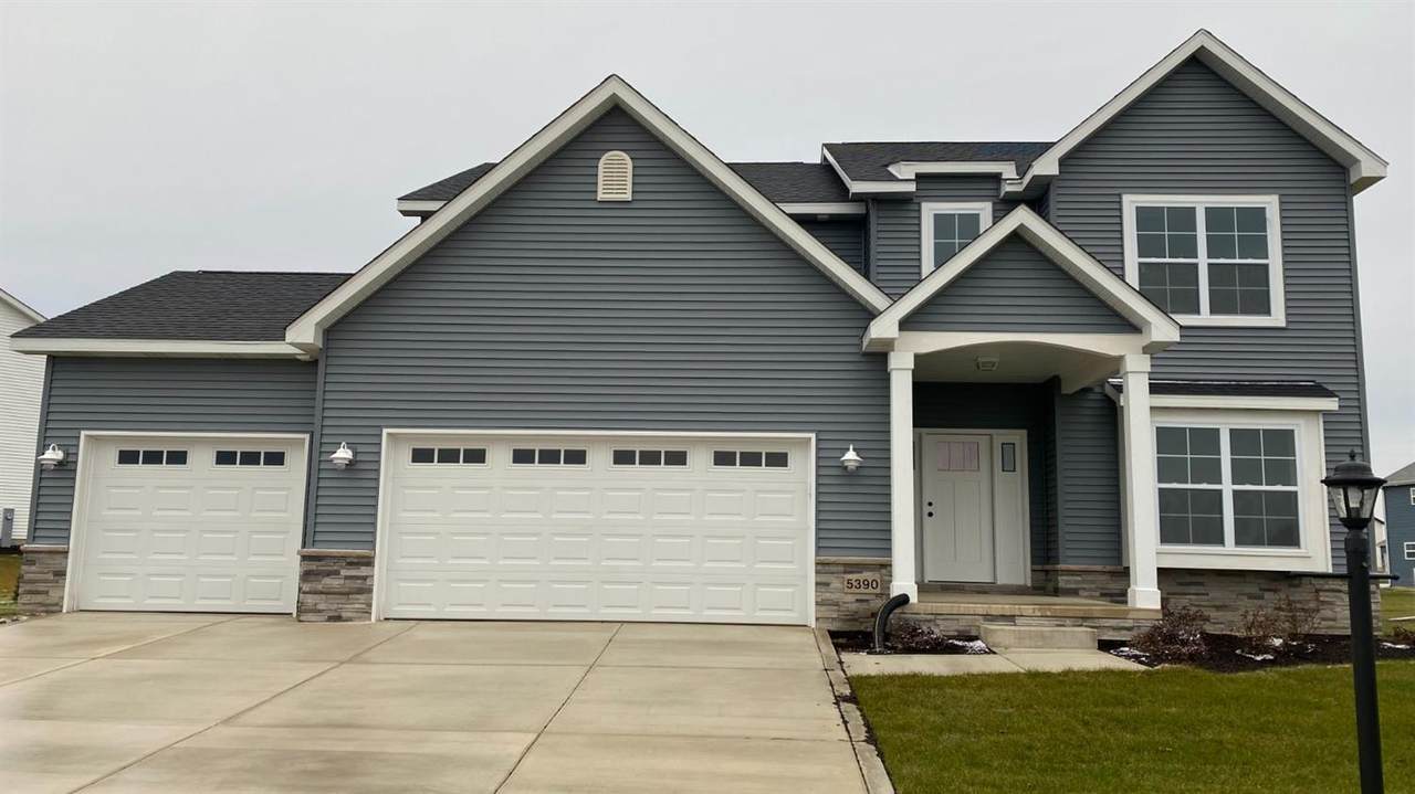 5390 112th Avenue - Photo 1
