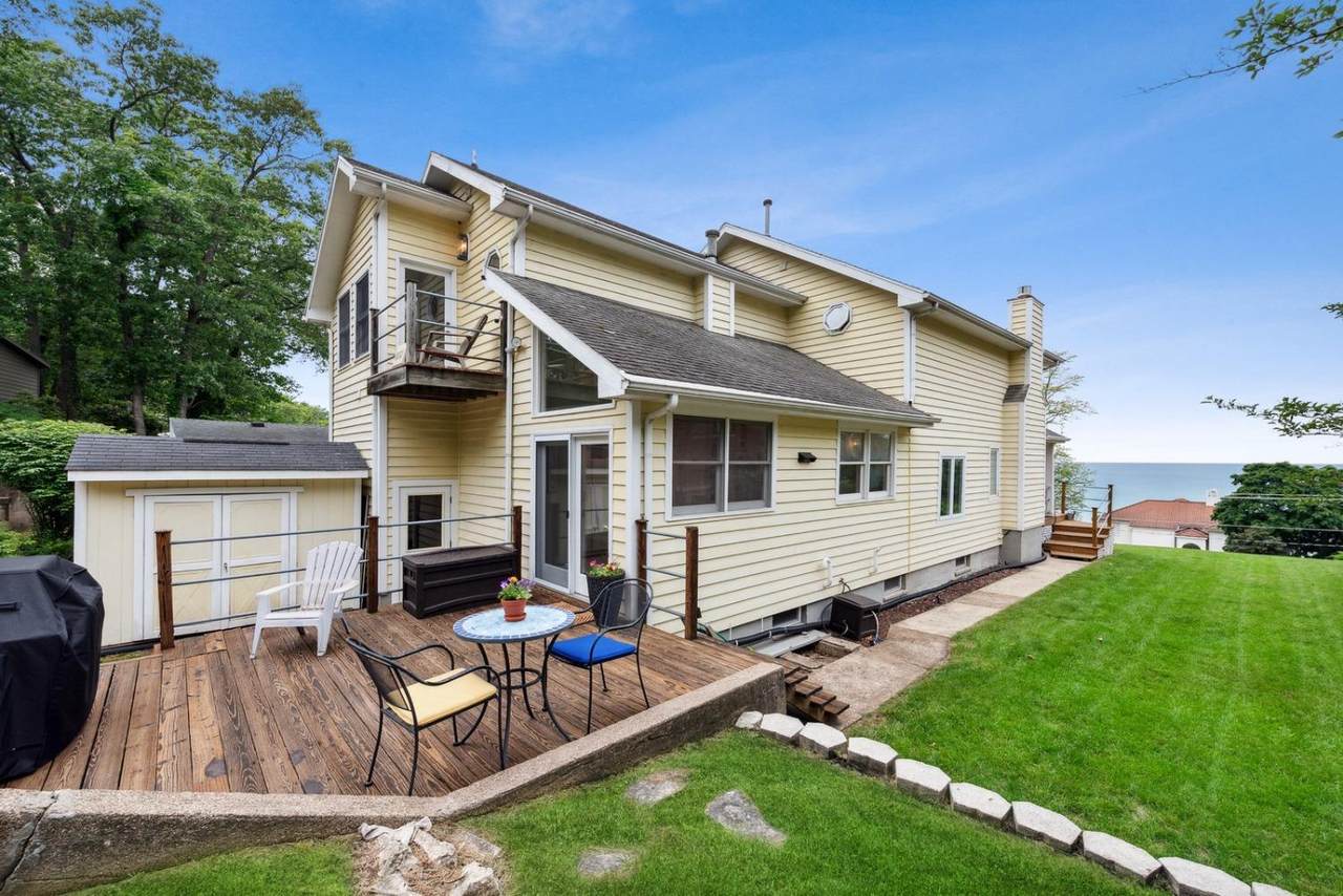 2961 Lake Shore Drive - Photo 1