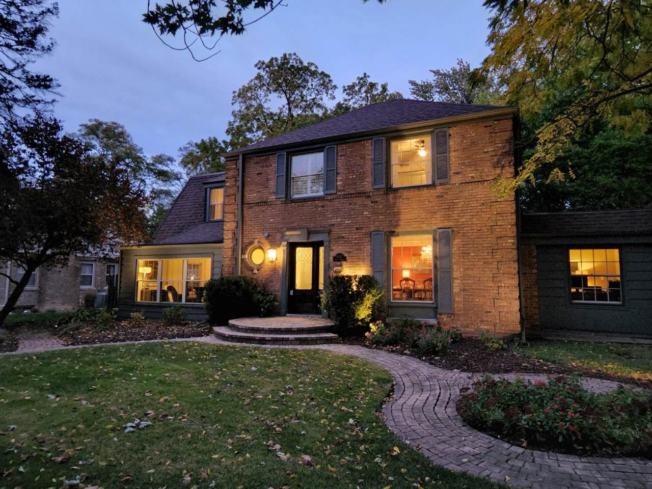 8027 Forest Avenue - Photo 1