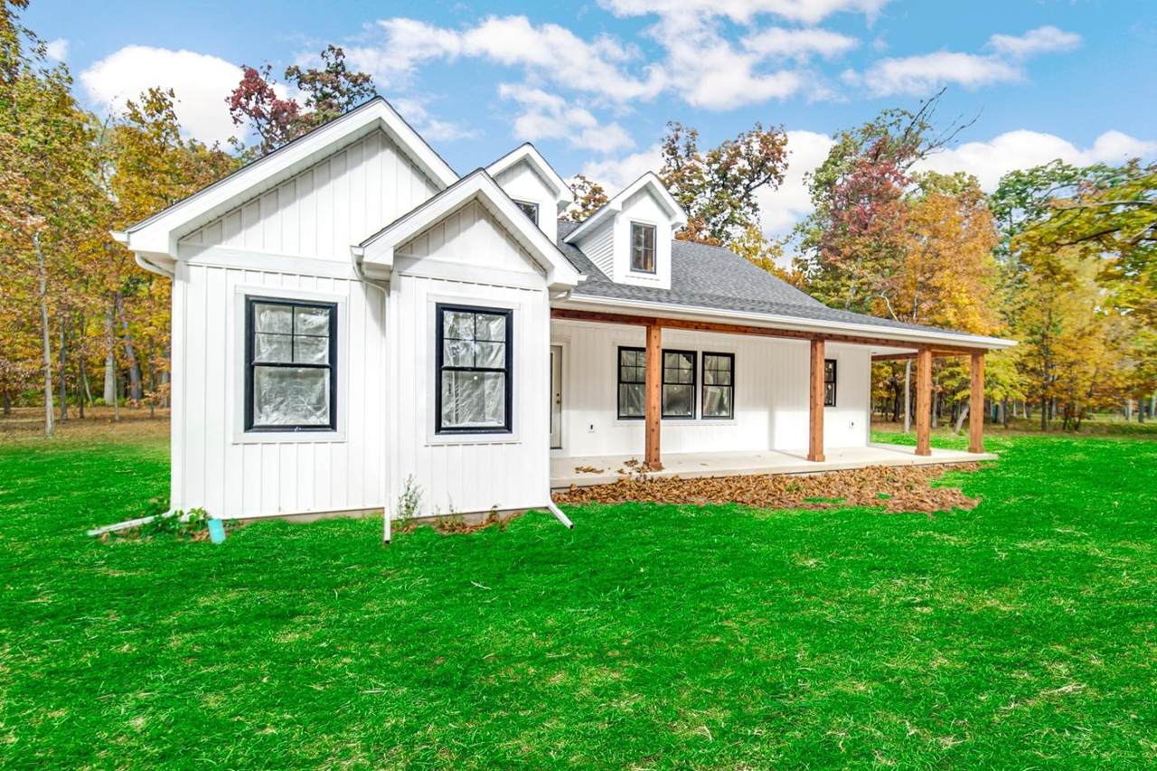 439 State Road 8 - Photo 1