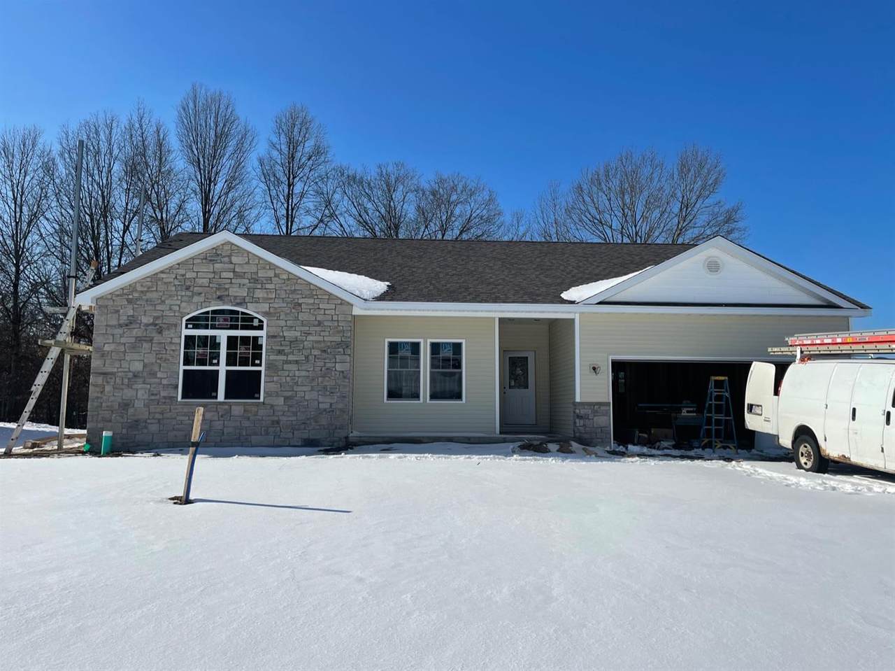 1154 Stinson Drive - Photo 1