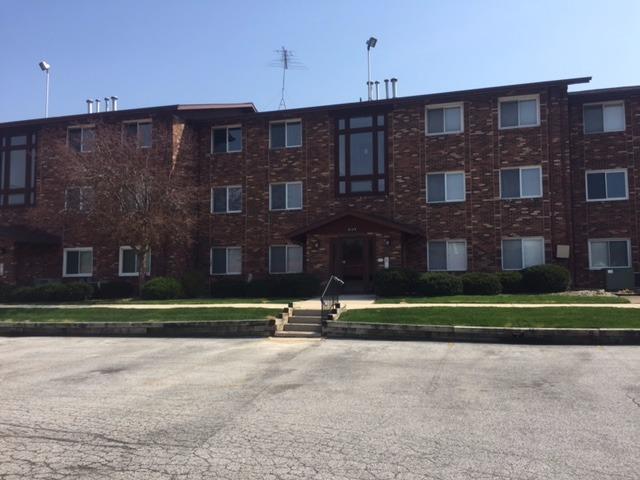 8123 Lake Shore Drive - Photo 1