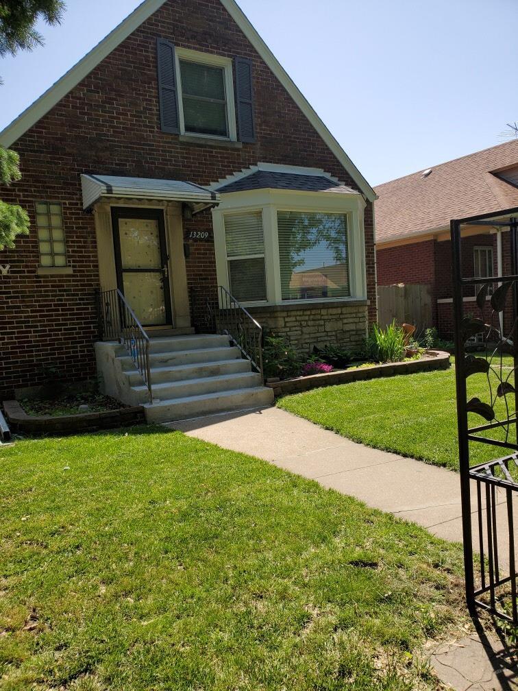 13209 Commercial Avenue - Photo 1