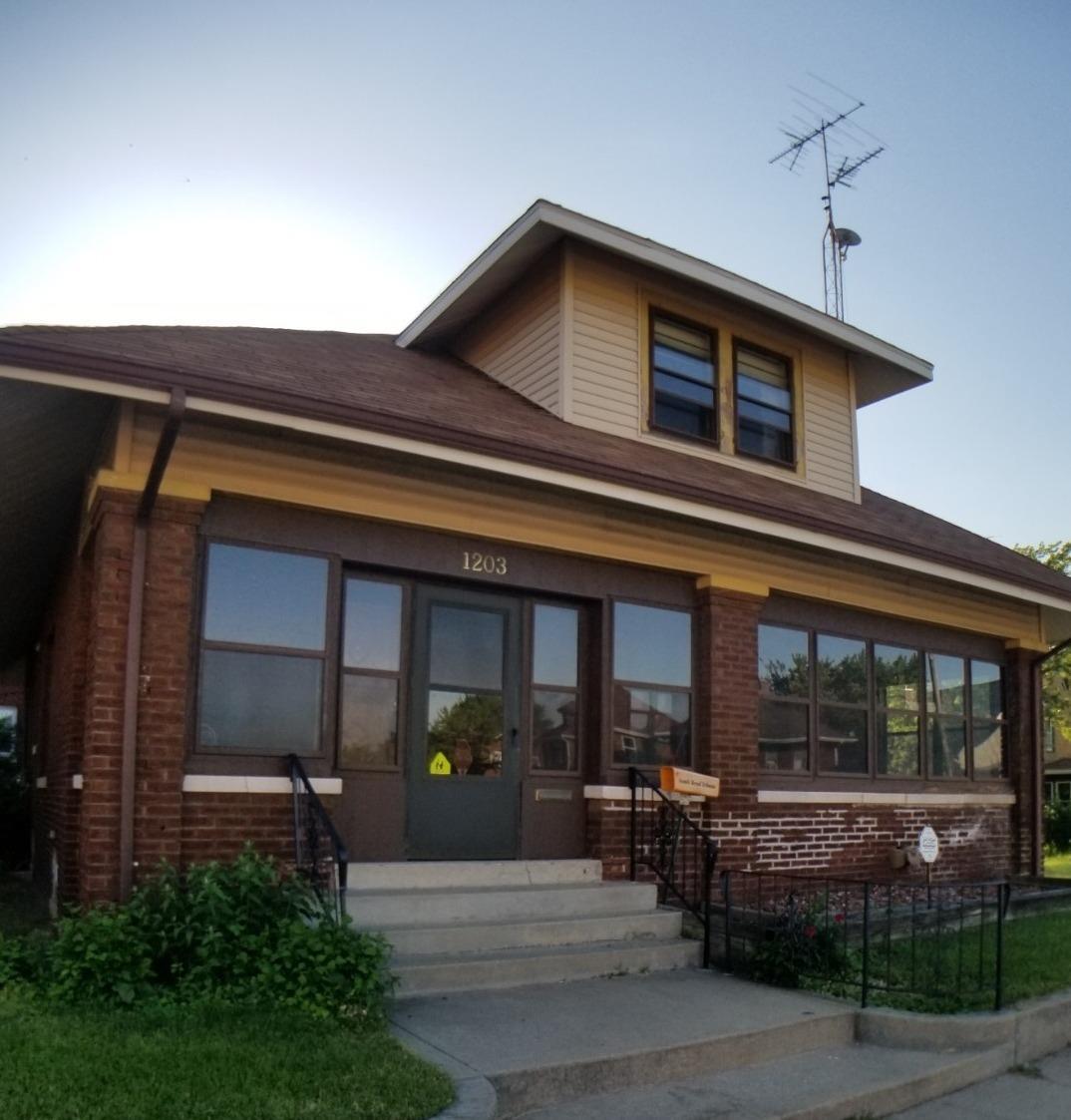 1203 Spring Street - Photo 1