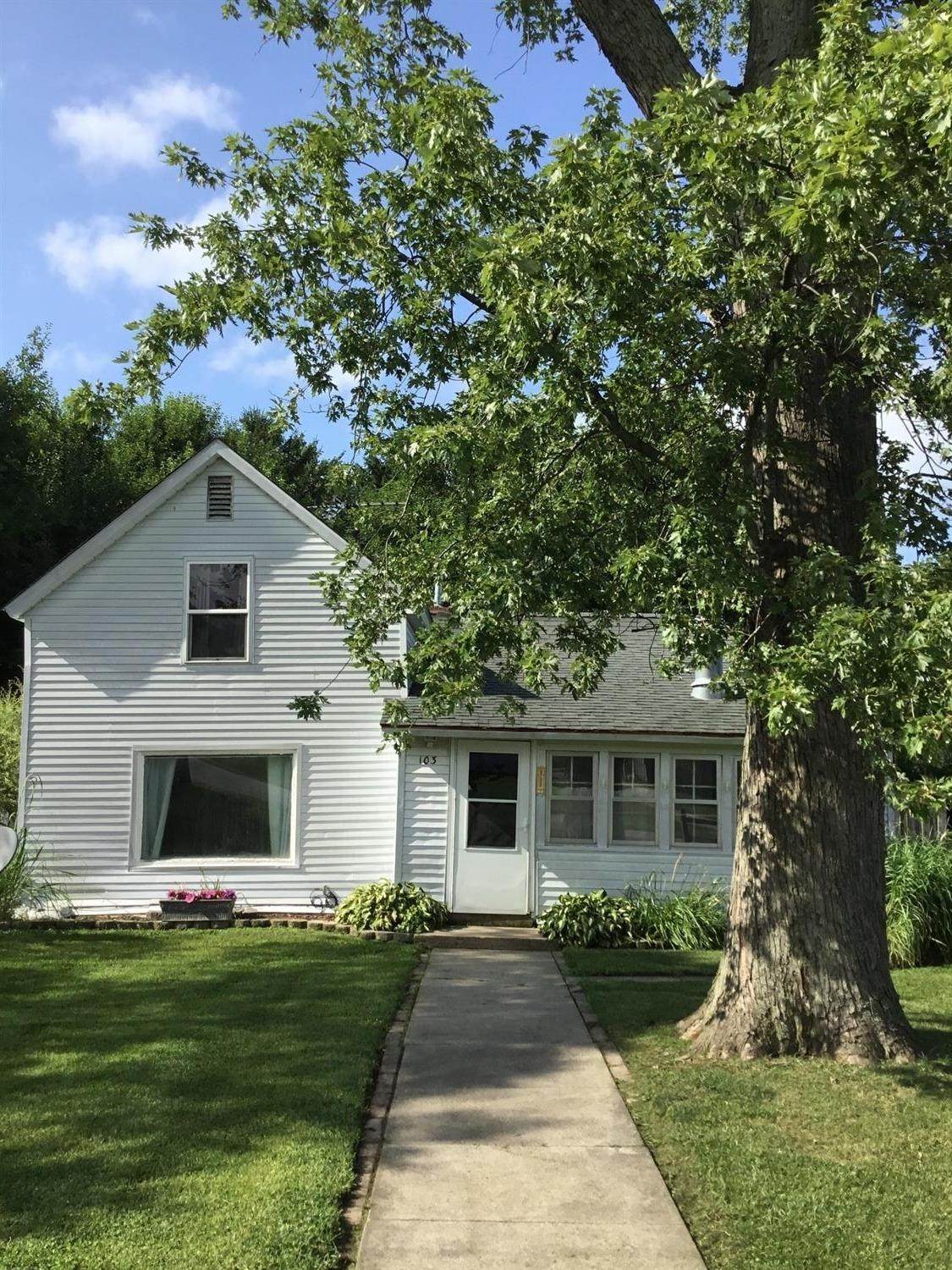 103 Iowa Street - Photo 1