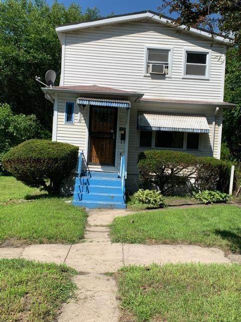 2352 Massachusetts Street - Photo 1