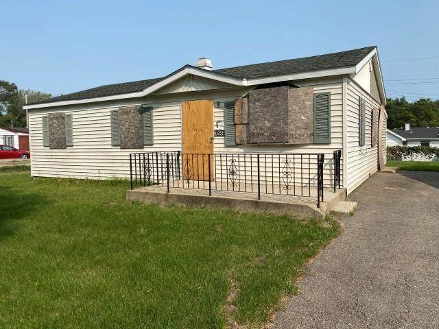 4232 20th Avenue - Photo 1