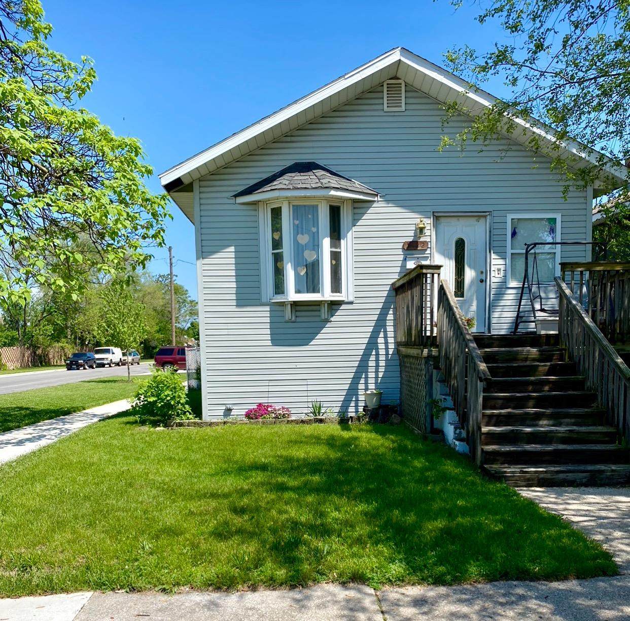 1122 144th Street - Photo 1