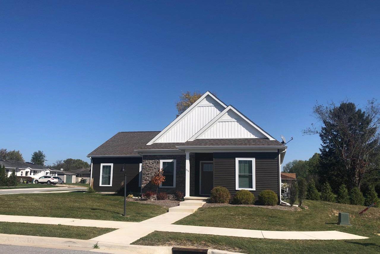 353 Sandstone Crossing - Photo 1