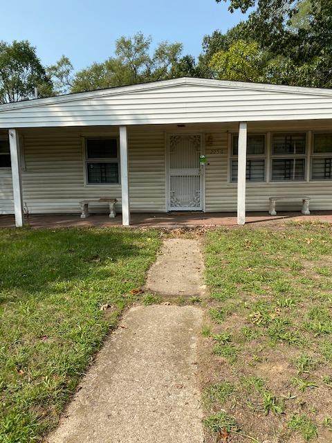 2256 Roosevelt Place - Photo 1