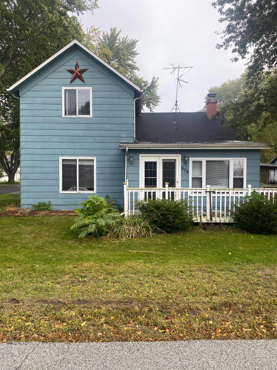 504 Cross Street - Photo 1