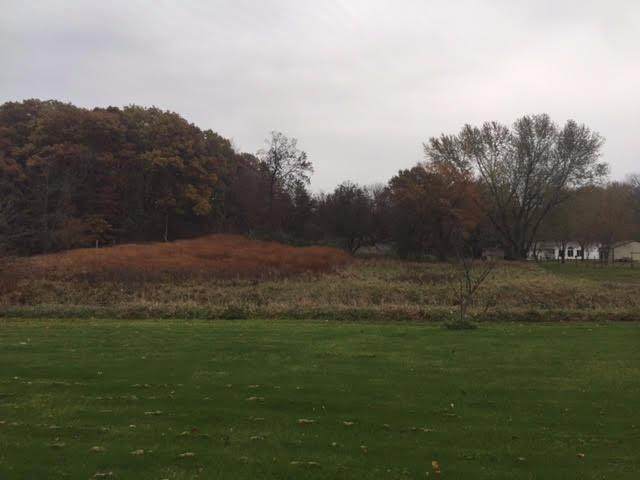606 Division Road - Photo 1