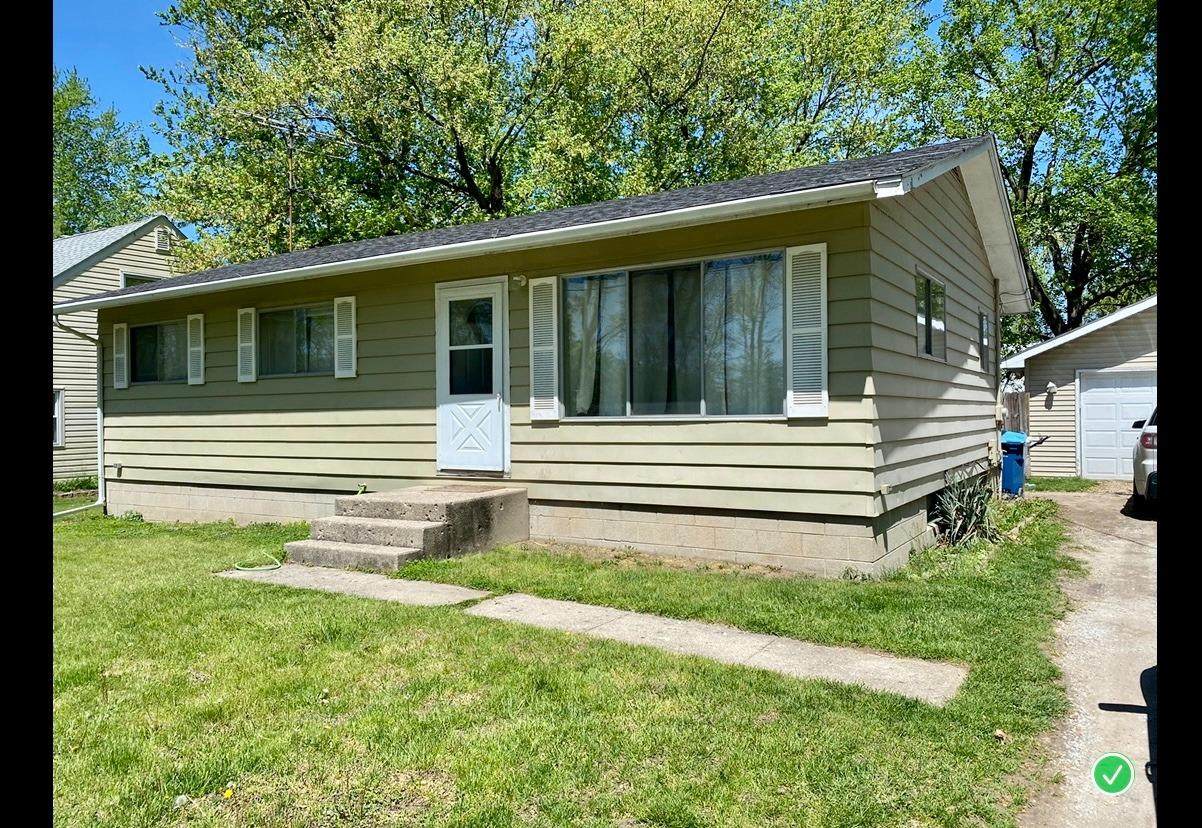 608 Daumer Road - Photo 1