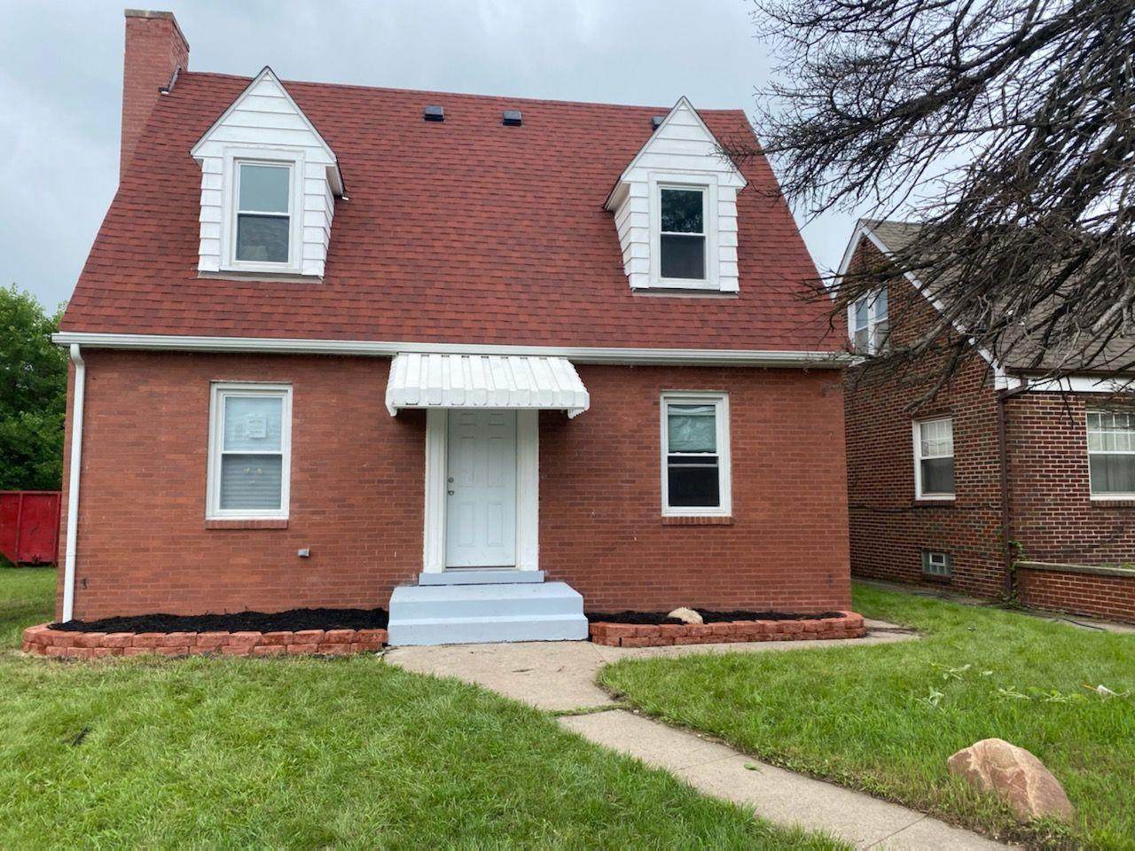 408 Taft Place - Photo 1