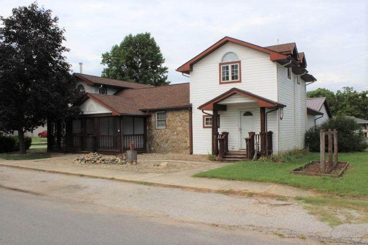 411 Bower Street - Photo 1