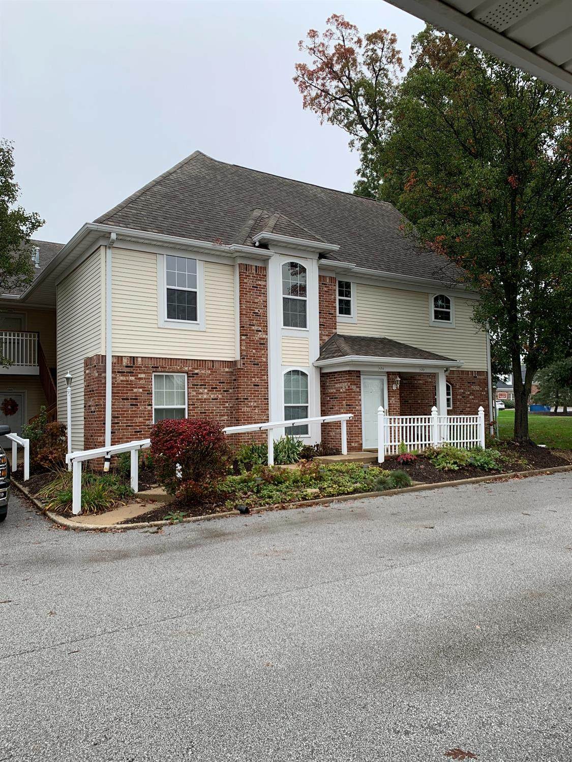 658 Forest Glen Drive - Photo 1